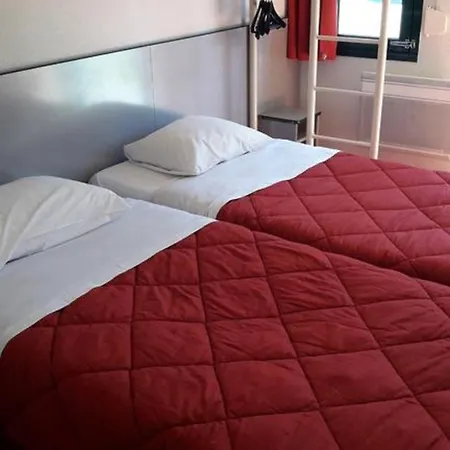 فندق Premiere Classe Sud فالنسيا